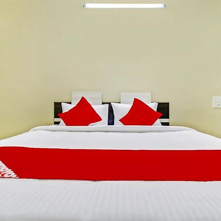 Oyo J P Palace Hotell Dod Ballāpur Eksteriør bilde