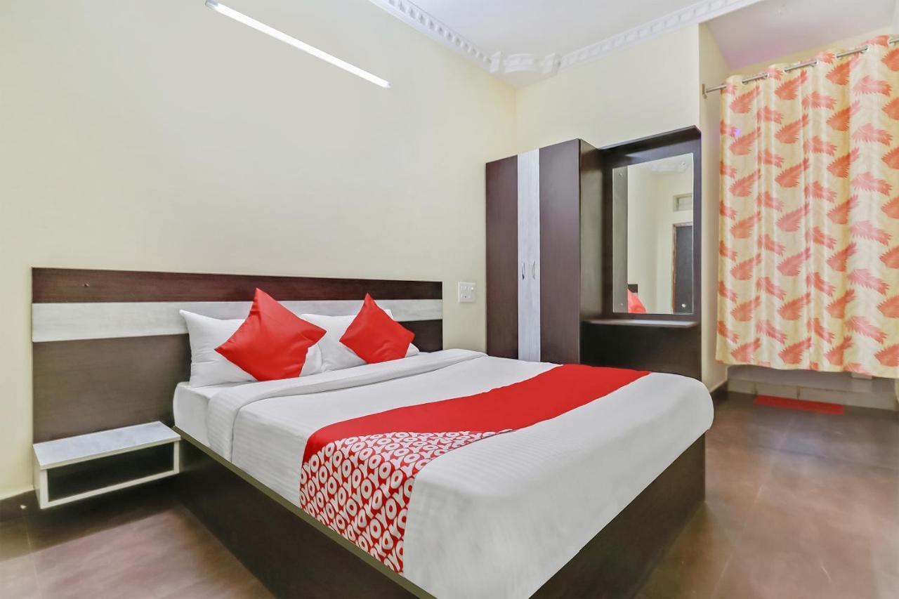 Oyo J P Palace Hotell Dod Ballāpur Eksteriør bilde