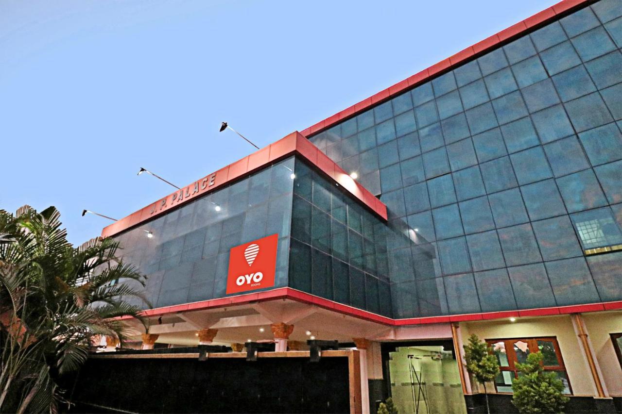Oyo J P Palace Hotell Dod Ballāpur Eksteriør bilde