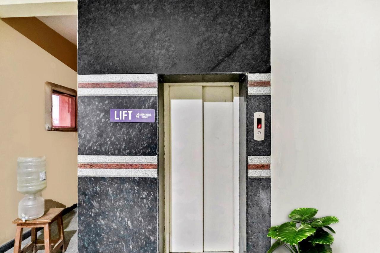 Oyo J P Palace Hotell Dod Ballāpur Eksteriør bilde