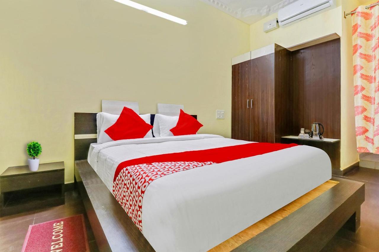 Oyo J P Palace Hotell Dod Ballāpur Eksteriør bilde