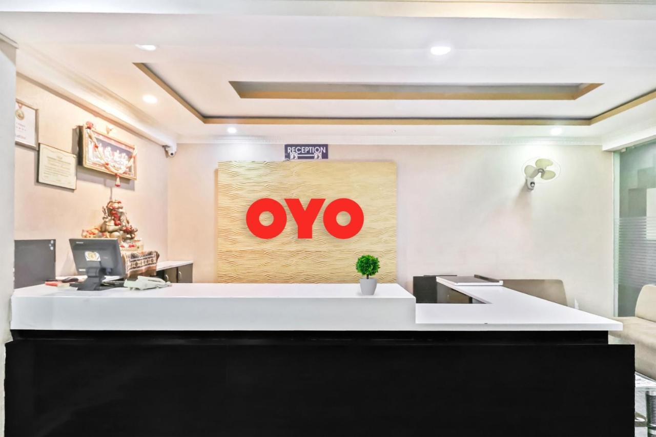 Oyo J P Palace Hotell Dod Ballāpur Eksteriør bilde