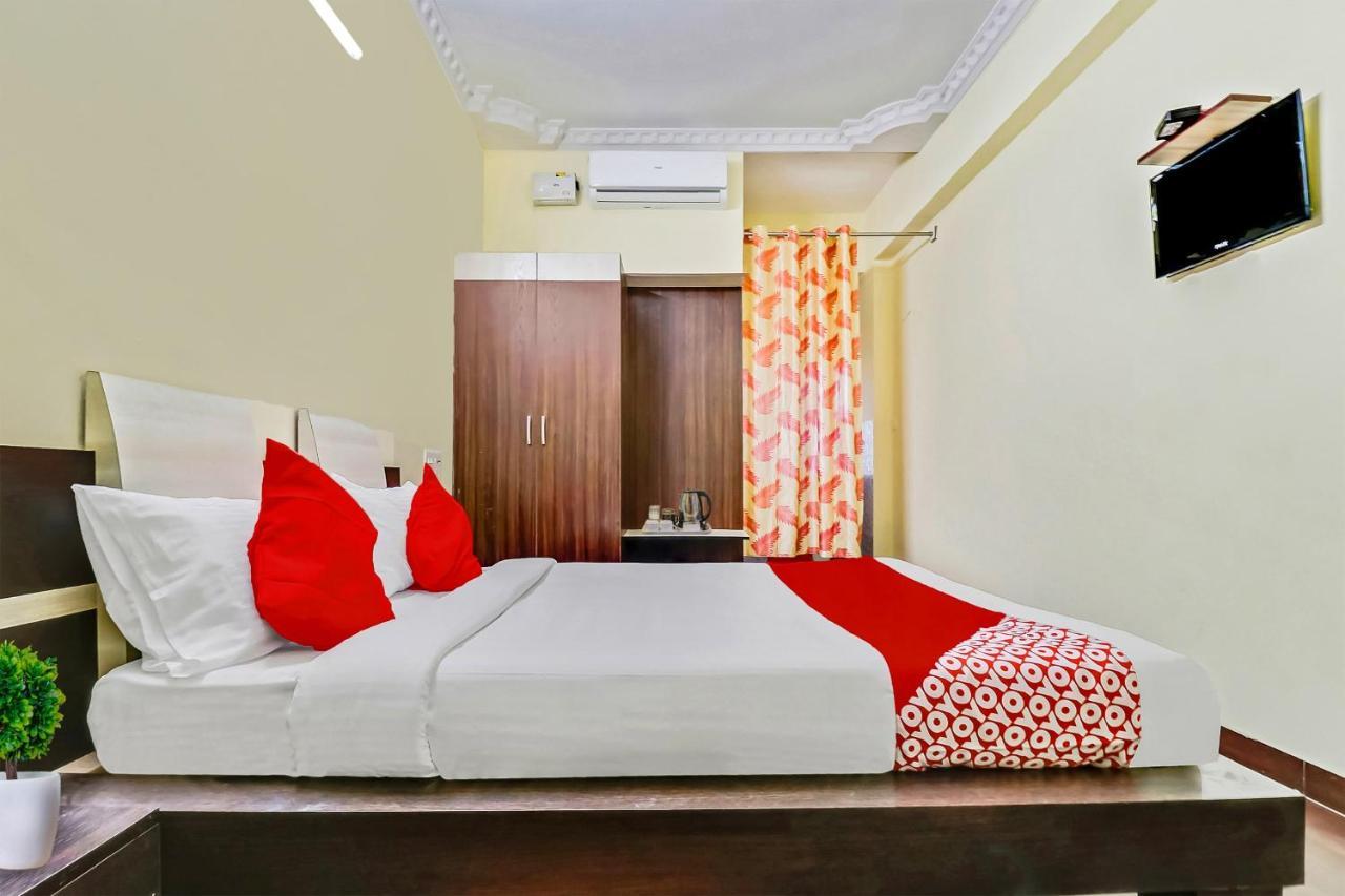 Oyo J P Palace Hotell Dod Ballāpur Eksteriør bilde